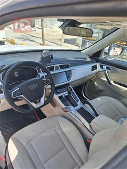 Geely Emgrand 7